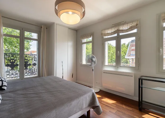 Symphonie By Interhome *